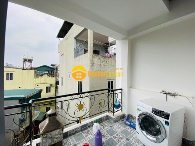 Nhà mặt phố bán