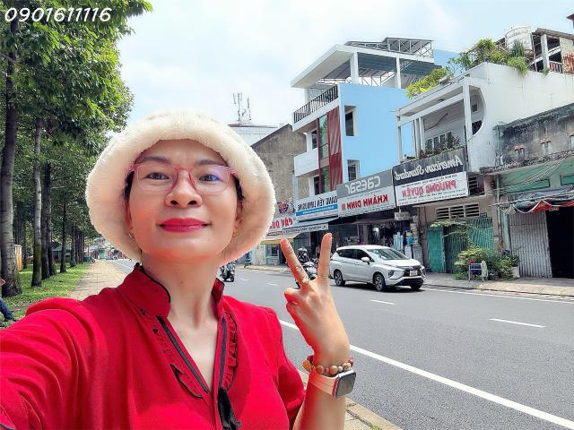 Nhà mặt phố bán
