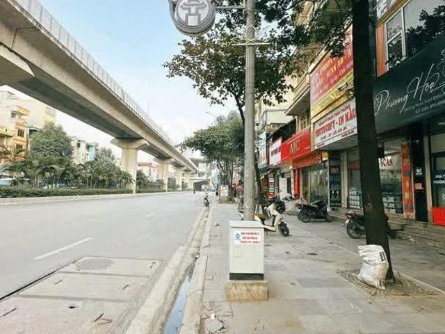 Nhà mặt phố bán tại Hoàn Kiếm, Hà Nội
