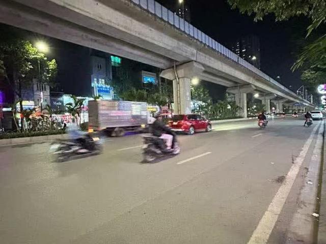 Nhà mặt phố bán tại Hoàn Kiếm, Hà Nội