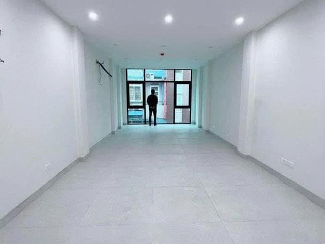Nhà mặt phố bán tại Hoàn Kiếm, Hà Nội