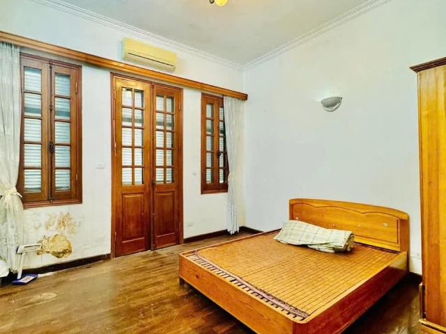 Nhà bán tại Hoàn Kiếm, Hà Nội