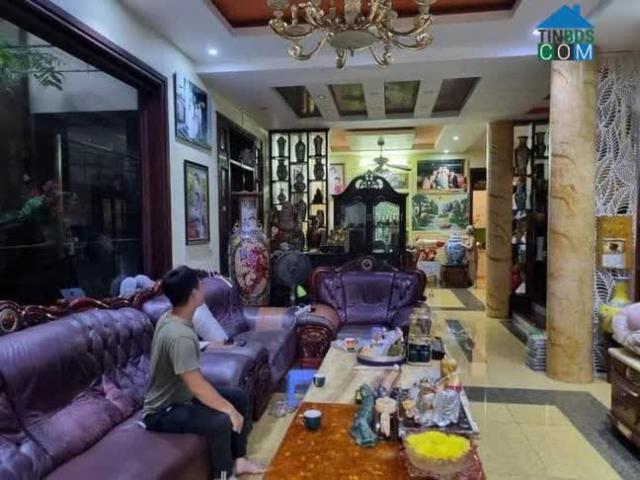 Nhà mặt phố bán tại Hoàn Kiếm, Hà Nội