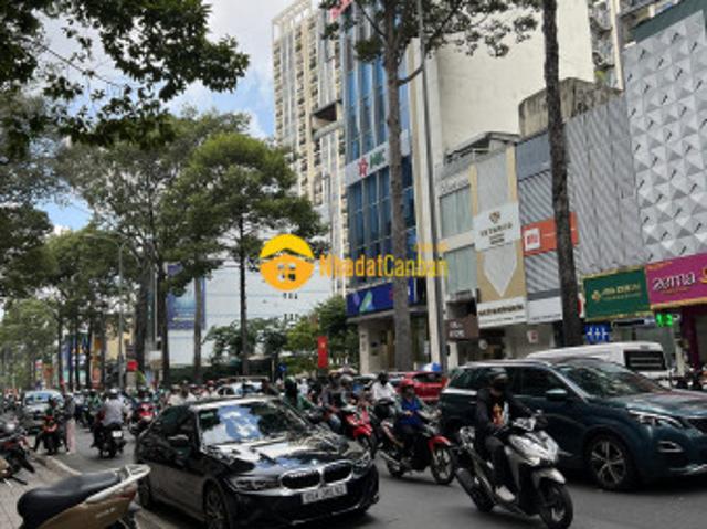 Nhà mặt phố bán