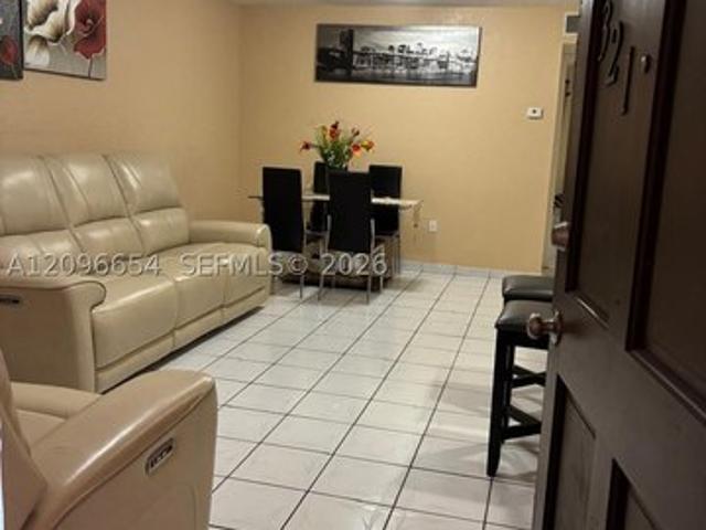 Condo for sale in Hialeah, Miami-Dade County