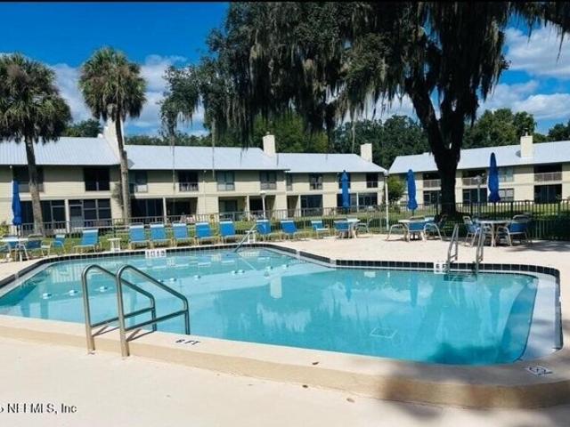 House for sale in East Palatka, Florida