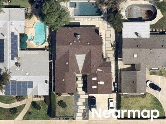 House for sale in Chatsworth Neighborhood Council District, Canoga Park