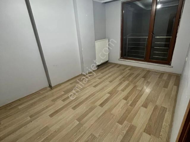 Esentepe Mahallesi, Sultangazi içerisinde kiralık mülk