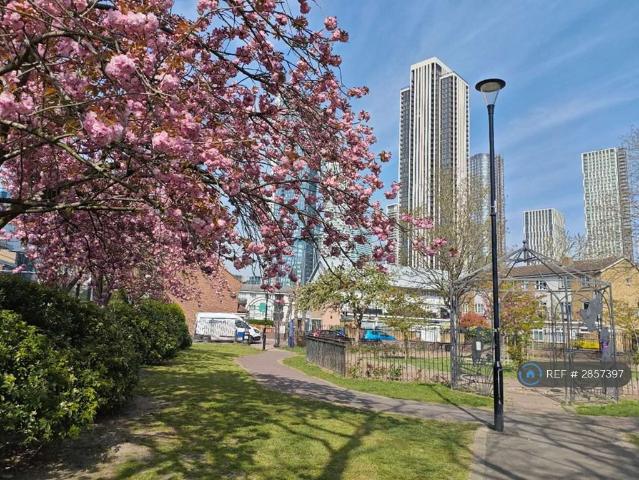 House for rent in Isle Of Dogs, Greater London