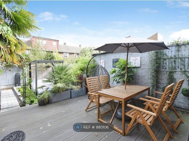 House for rent in Isle Of Dogs, Greater London