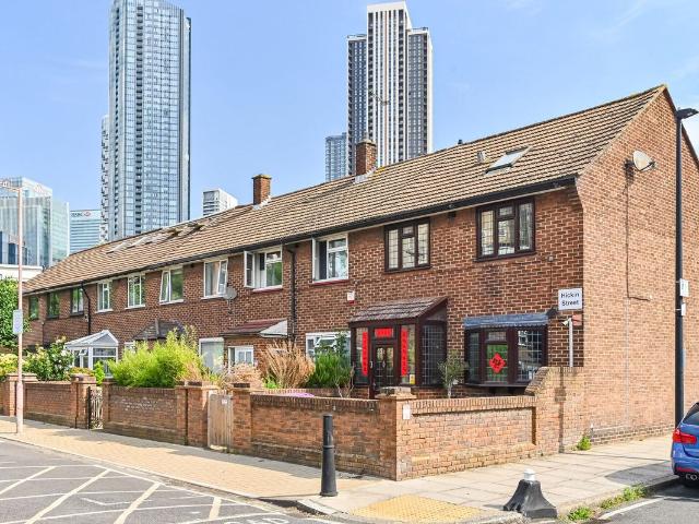 House for rent in Isle Of Dogs, Greater London