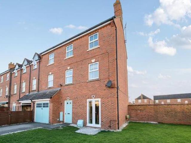 House for rent in Aylesbury, Buckinghamshire