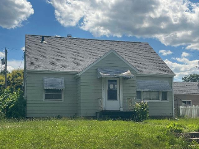 House for sale in Davenport, Iowa