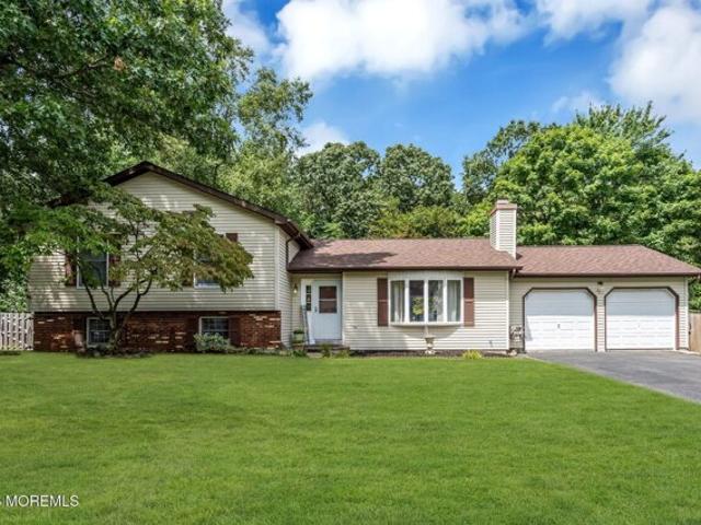House for sale in Jackson, New Jersey