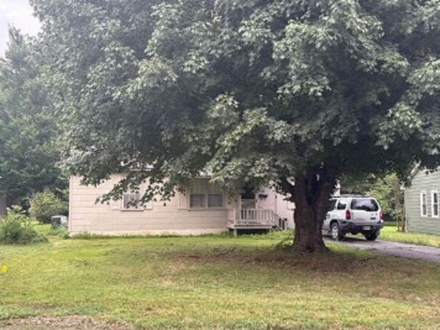 House for sale in Dexter, Missouri