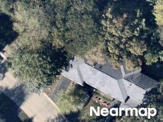 House for sale in Mchenry, Illinois