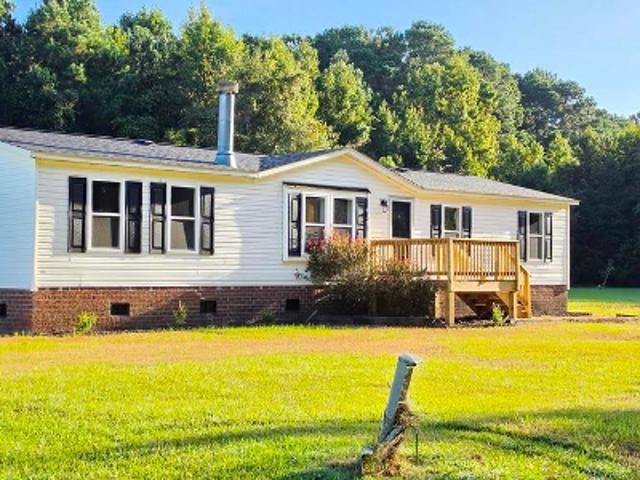 House for sale in Aurora, North Carolina