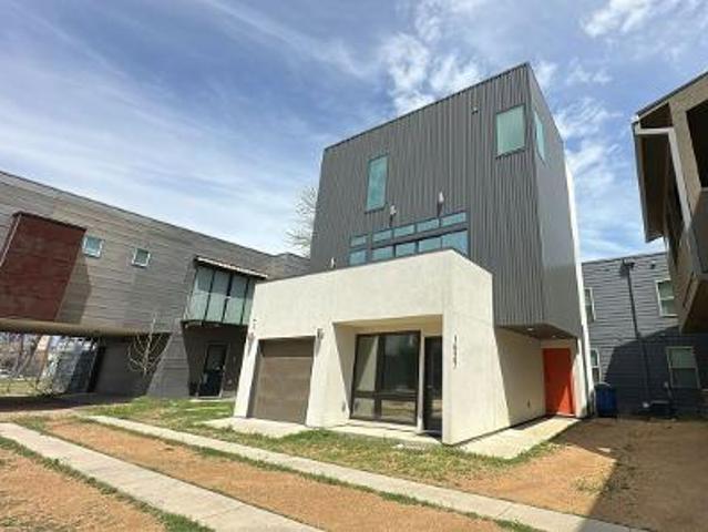 House for sale in Dallas, Texas