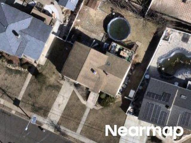 House for sale in Carteret