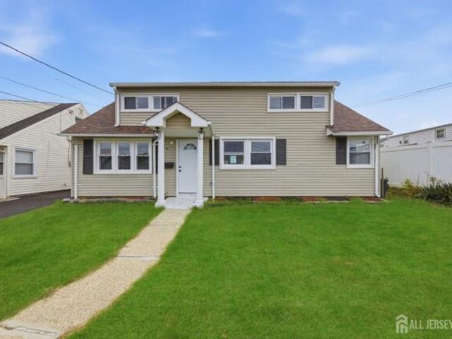 House for sale in Carteret, New Jersey
