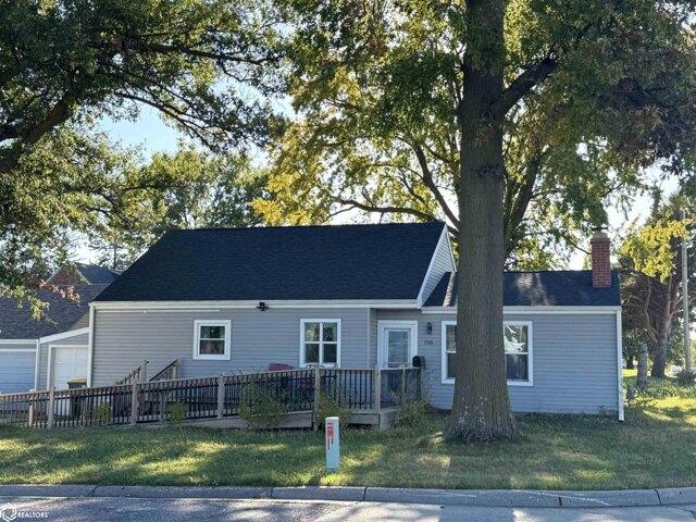 House for sale in Creston, Iowa