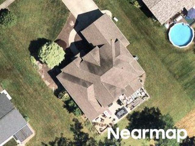 House for sale in Girard