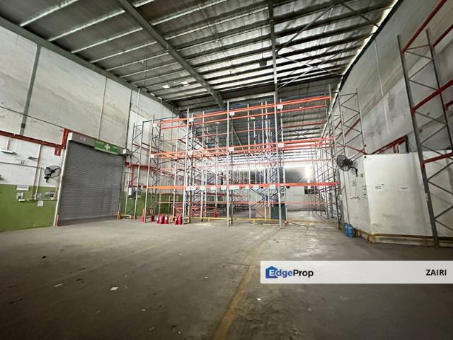 Warehouse for rent in Seksyen 27, Shah Alam