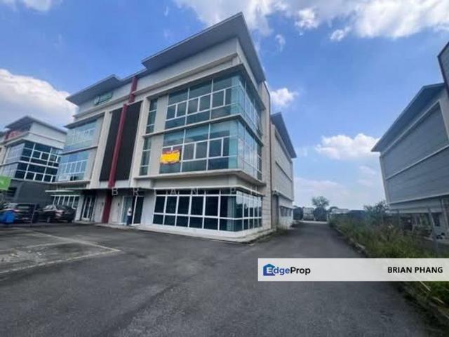Warehouse for rent in Petaling, Alam Impian