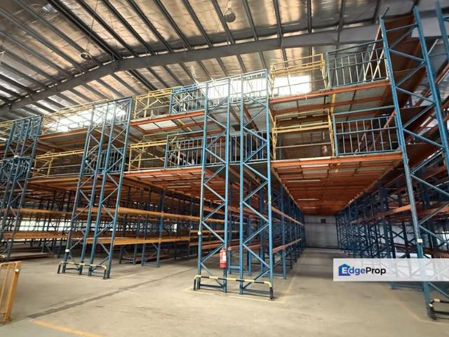 Warehouse for rent in Petaling, Alam Impian
