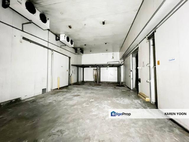 Warehouse for rent in Petaling, Alam Impian