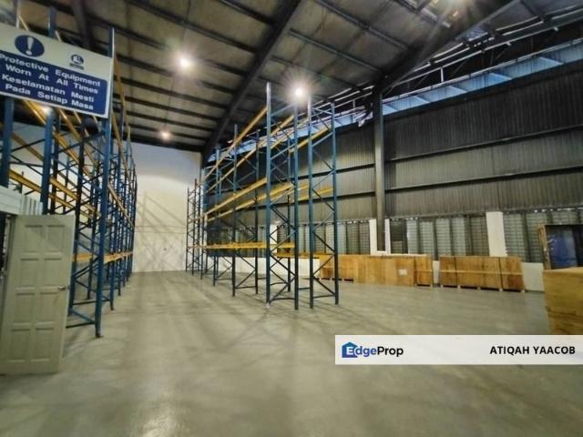 Warehouse for rent in Petaling, Alam Impian