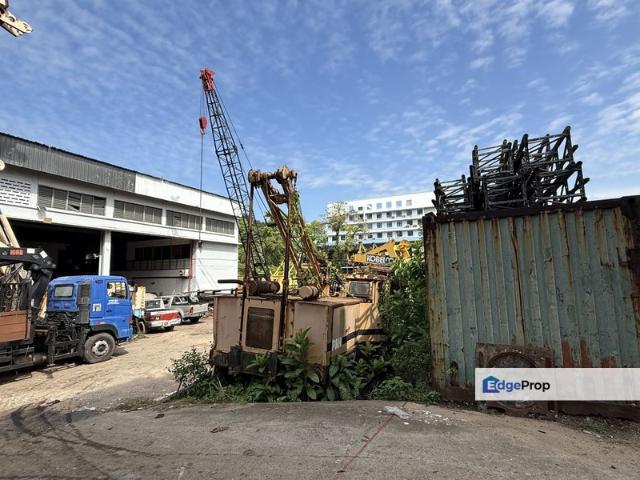 Warehouse for rent in Petaling, Alam Impian