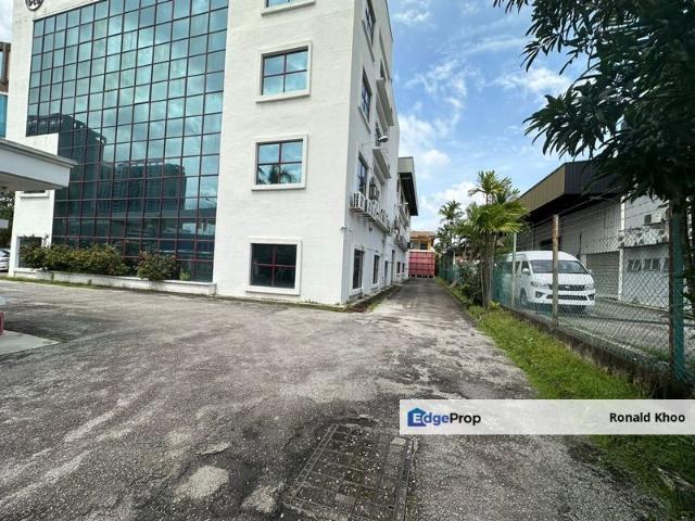 Warehouse for sale in Petaling, Alam Impian