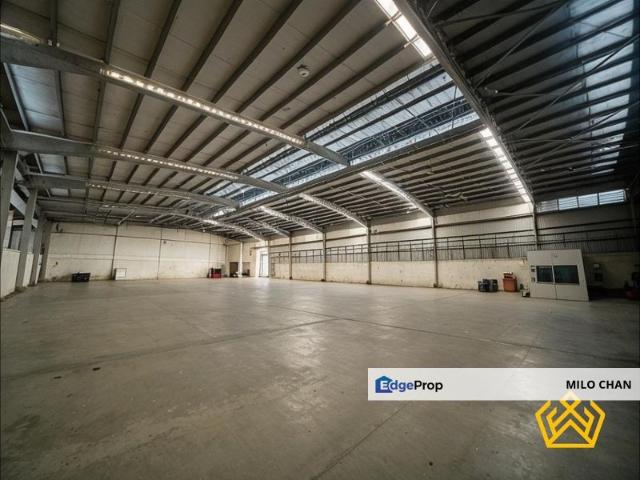 Warehouse for rent in Petaling, Alam Impian