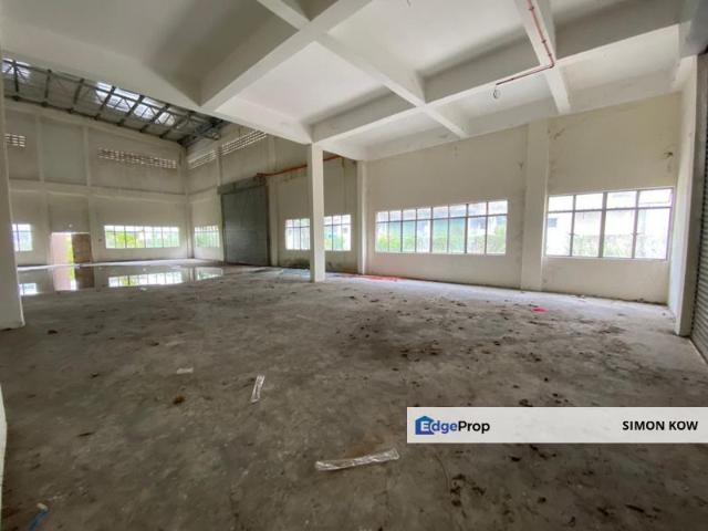 Warehouse for sale in Petaling, Alam Impian