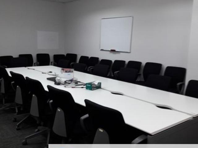 Shop for rent in Petaling, Alam Impian
