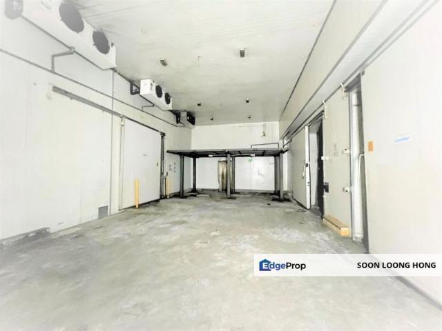 Warehouse for rent in Petaling, Alam Impian