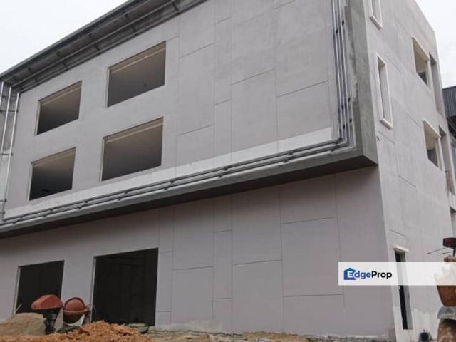 Warehouse for rent in Petaling, Alam Impian