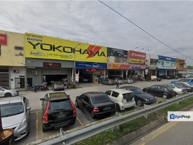 Warehouse for rent in Petaling, Alam Impian