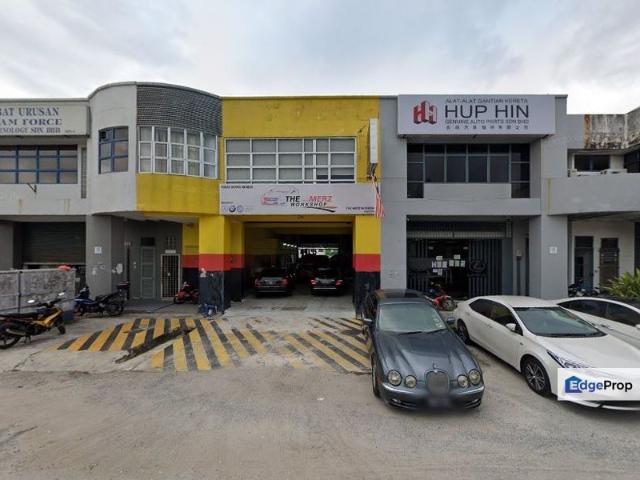 Warehouse for rent in Petaling, Alam Impian