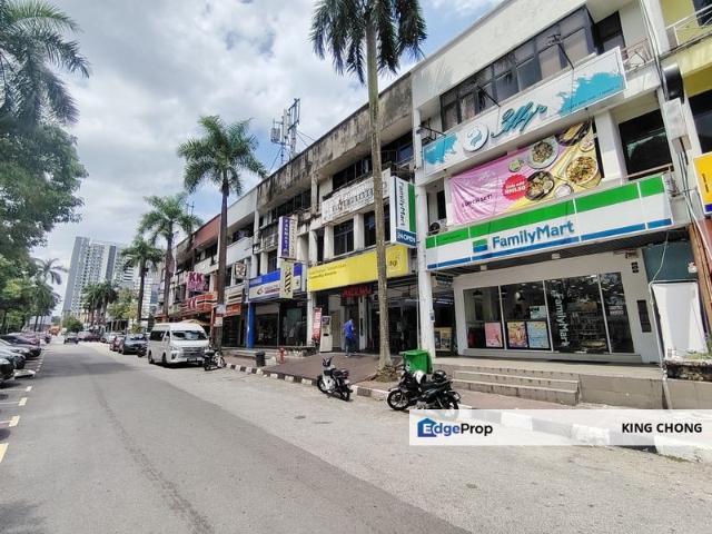 Shop for sale in Petaling, Alam Impian