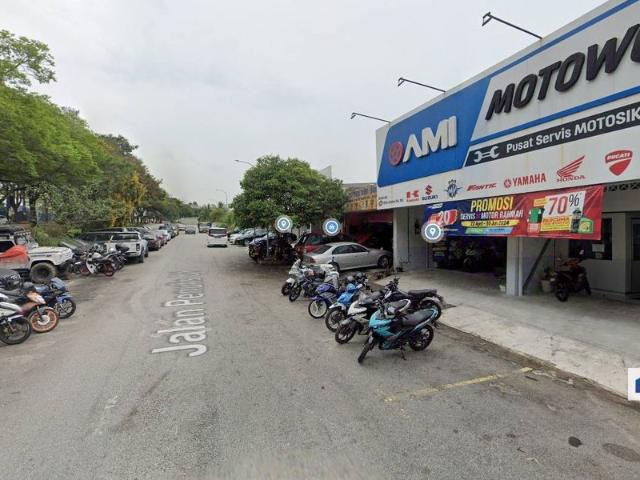 Warehouse for rent in Petaling, Alam Impian