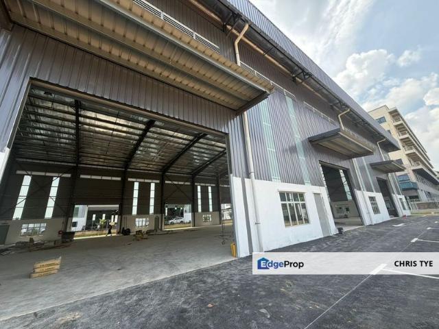 Warehouse for rent in Petaling, Alam Impian