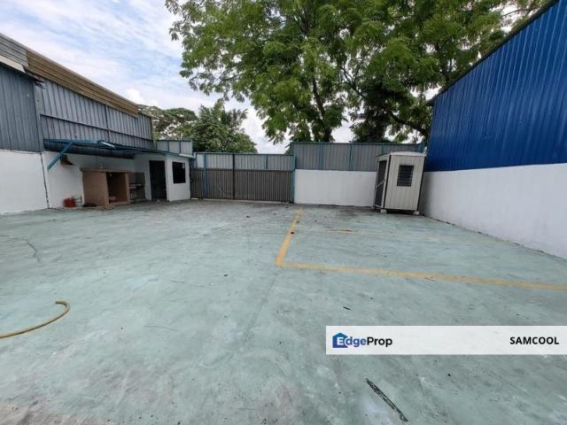 Warehouse for rent in Petaling, Alam Impian