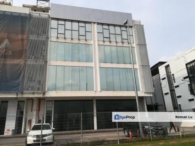 Shop for sale in Seksyen U1, Shah Alam