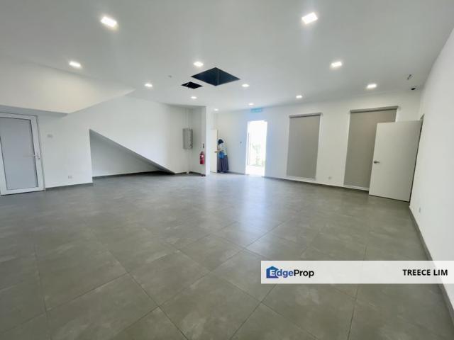 Warehouse for rent in Petaling, Alam Impian