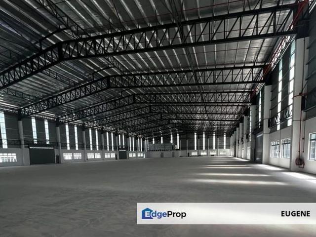 Warehouse for rent in Petaling, Alam Impian