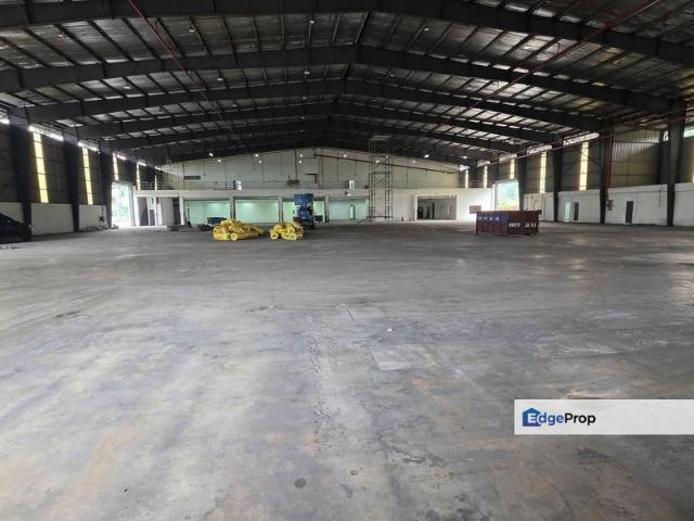 Warehouse for rent in Seksyen U1, Shah Alam