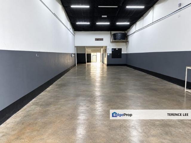 Warehouse for rent in Shah Alam, Petaling