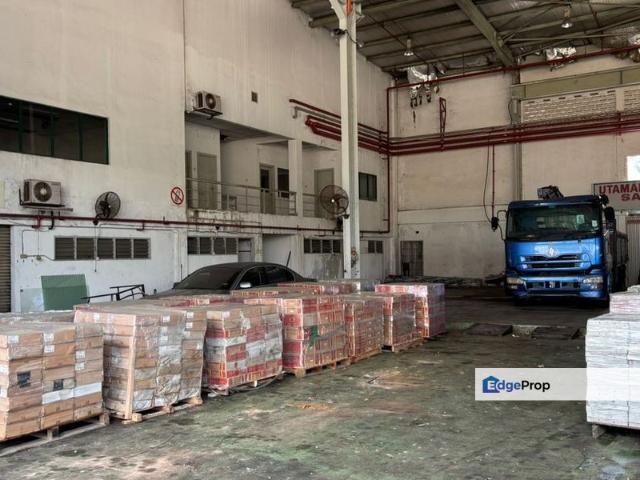 Warehouse for sale in Seksyen U1, Shah Alam
